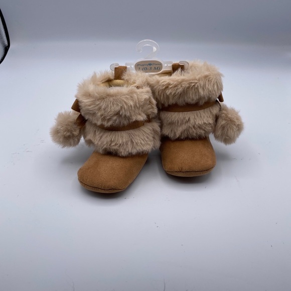 Stepping Stones Sz 1 (0-3mo)Brown Furry Baby Boots Moccasins Faux Suede Pom Poms - Picture 8 of 9